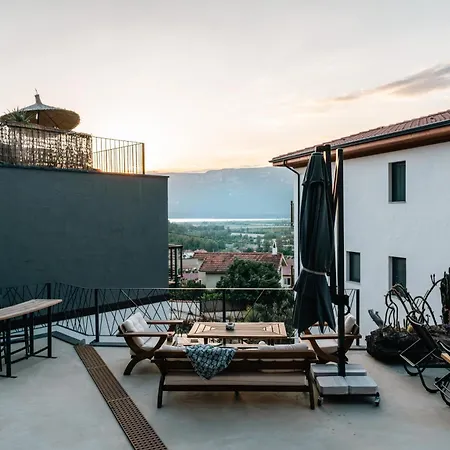 Kikonia Art&suites *