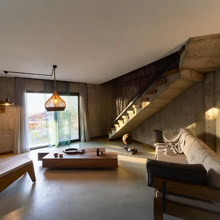 Kikonia Art & Apart-hotel