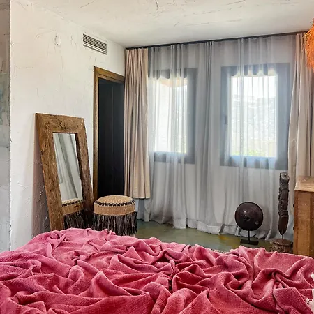 Kikonia Art & * Akyaka (Mugla)