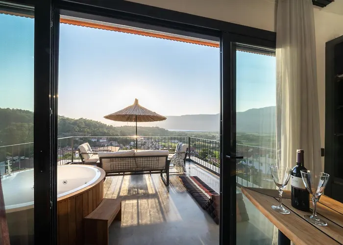 Kikonia Art & Apart Otel Akyaka (Mugla)