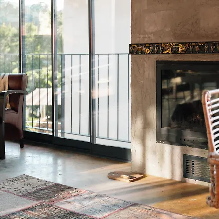 Aparthotel Kikonia Art &