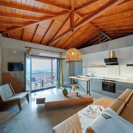 Kikonia Art&suites Lejlighedshotel