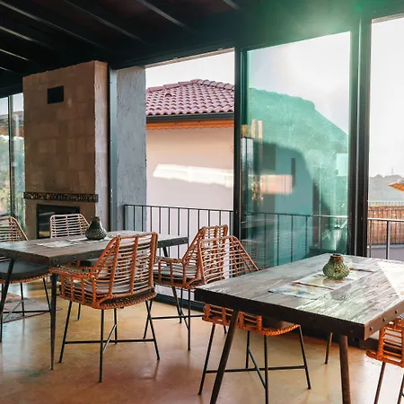 Aparthotel Kikonia Art & 4*