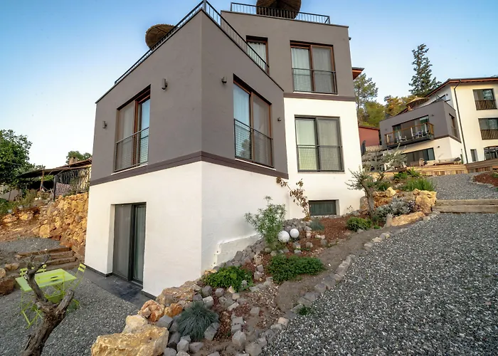 Kikonia Art & * Akyaka